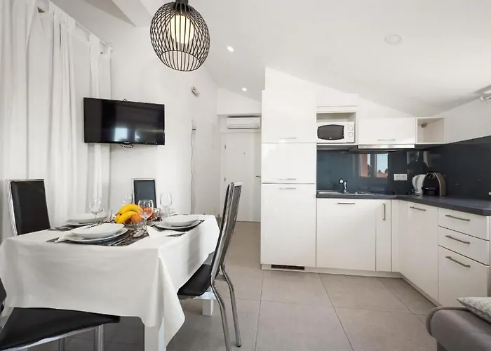 Bluemare 아파트 파코스탄